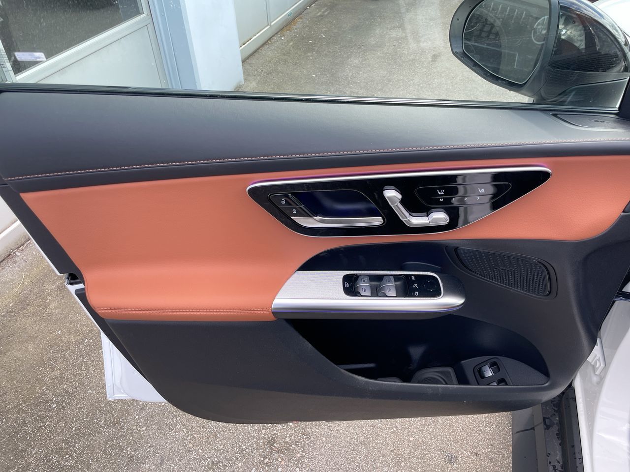 2025 Mercedes-Benz GLC Plug-in Hybrid in Richmond, British Columbia