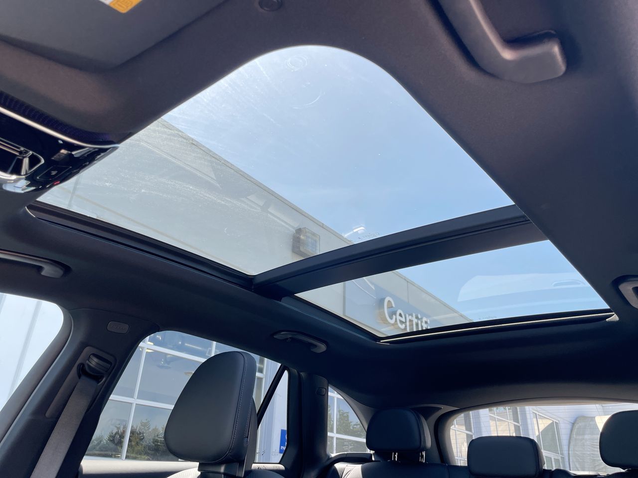 2025 Mercedes-Benz GLC Plug-in Hybrid in Richmond, British Columbia
