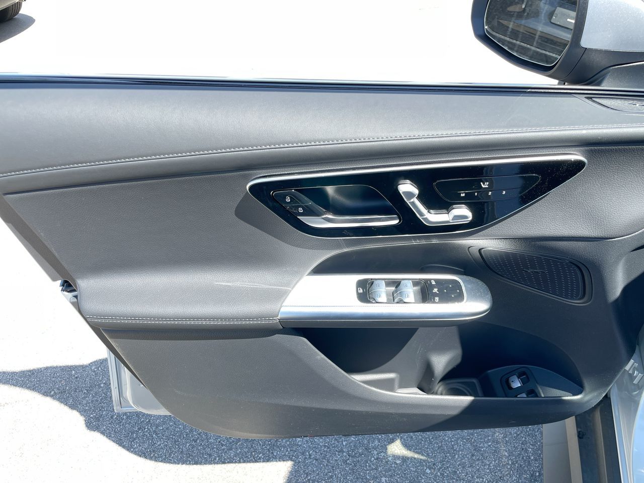 2025 Mercedes-Benz GLC Plug-in Hybrid in Richmond, British Columbia