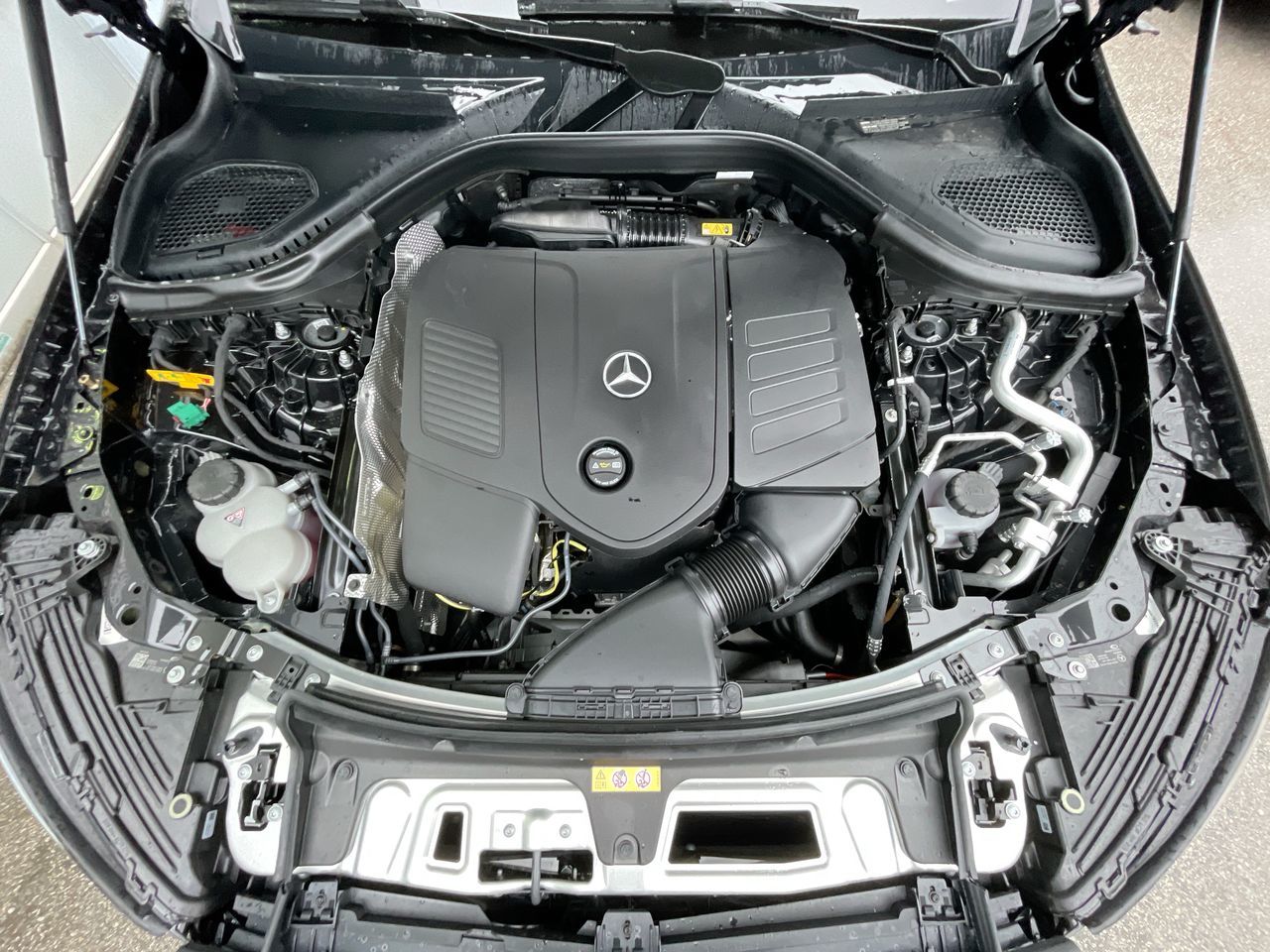 2026 Mercedes-Benz GLC Plug-in Hybrid in Richmond, British Columbia