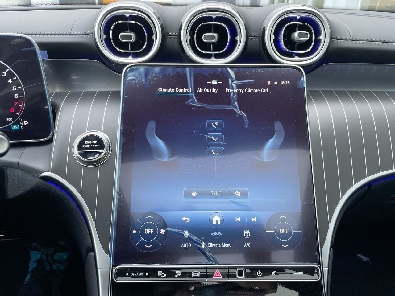 2026 Mercedes-Benz GLC Plug-in Hybrid in Richmond, British Columbia