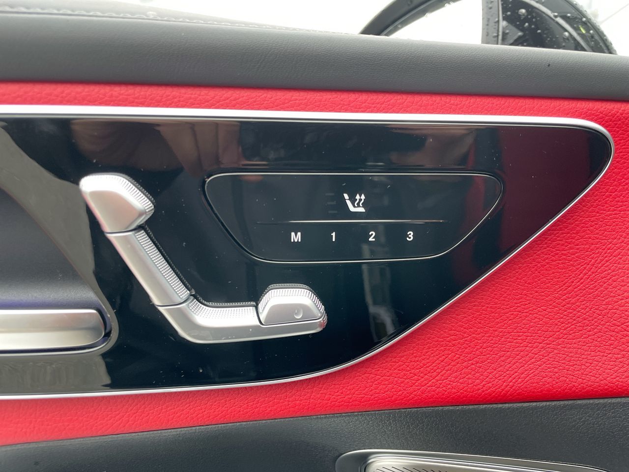 2026 Mercedes-Benz GLC Plug-in Hybrid in Richmond, British Columbia