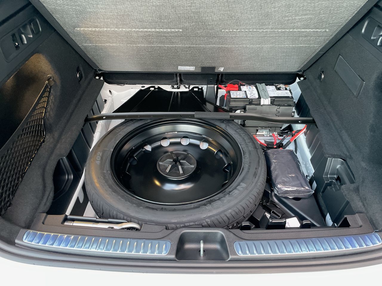 2025 Mercedes-Benz GLC in Richmond, British Columbia