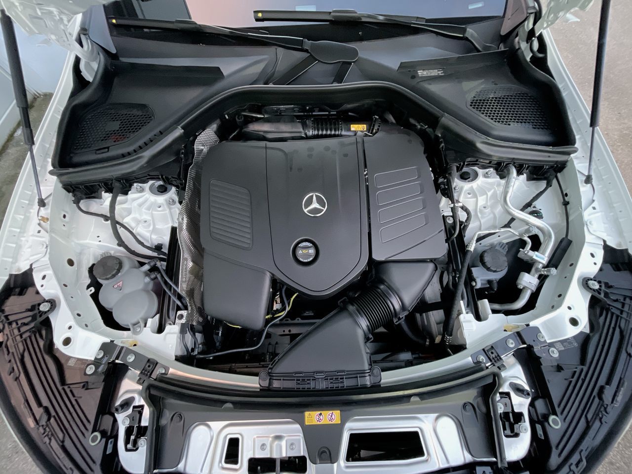 2025 Mercedes-Benz GLC in Richmond, British Columbia