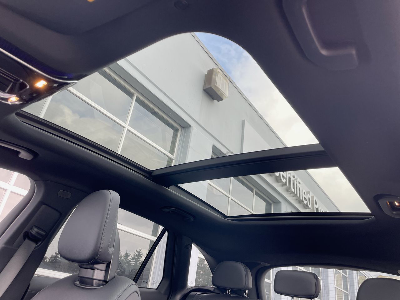 Mercedes-Benz GLC  2025 à Richmond, Colombie-Britannique