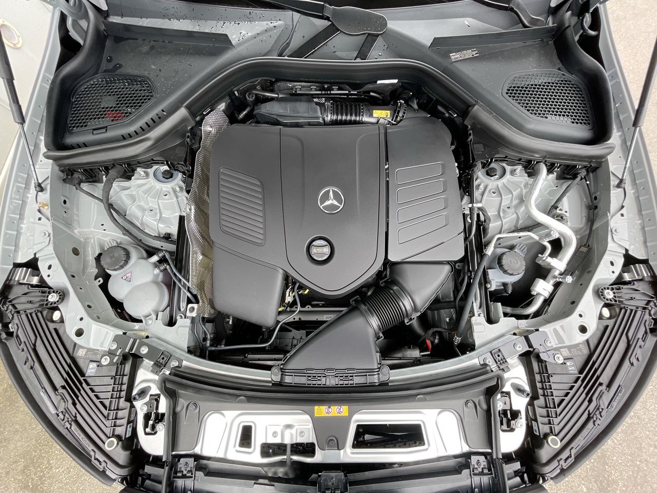 2025 Mercedes-Benz GLC in Richmond, British Columbia