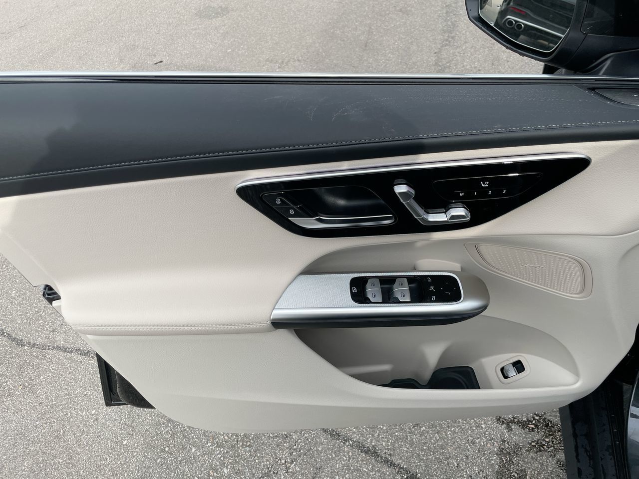 2025 Mercedes-Benz GLC in Richmond, British Columbia