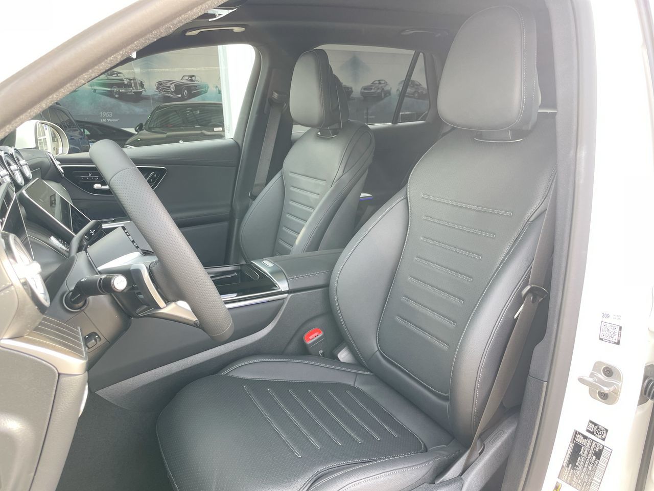 2025 Mercedes-Benz GLC in Richmond, British Columbia