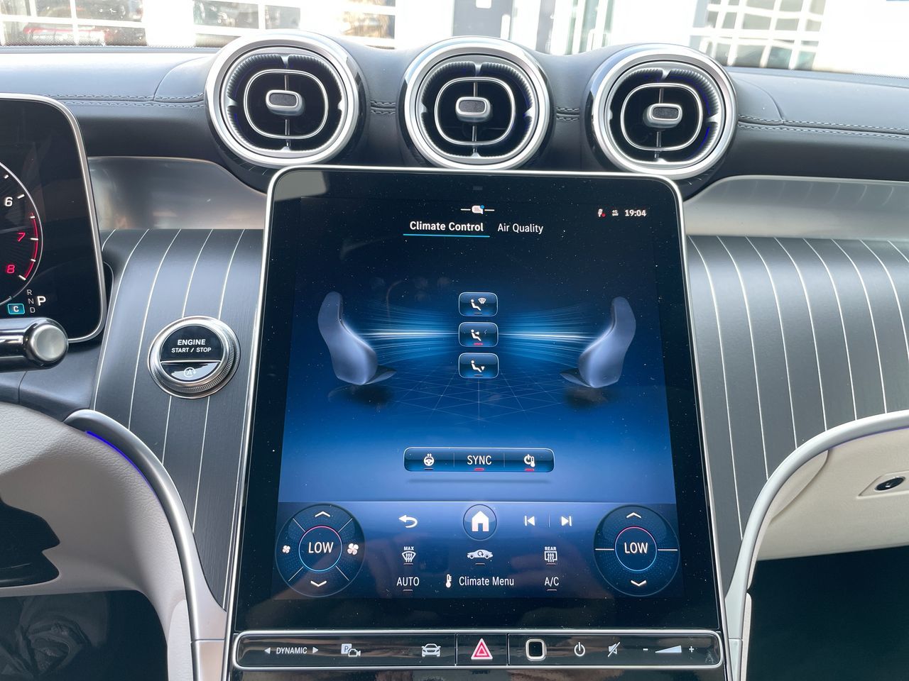 2026 Mercedes-Benz GLC