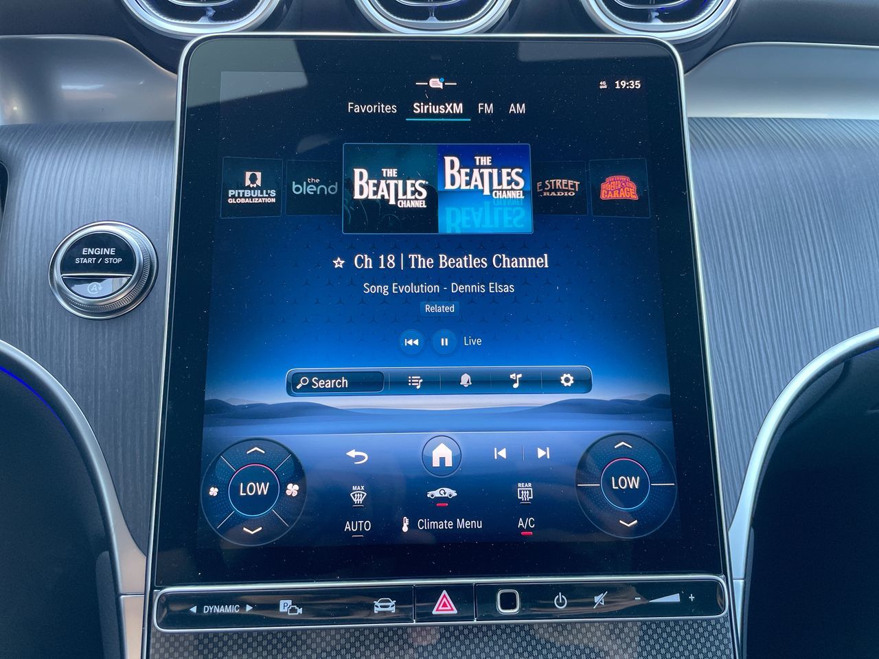 2026 Mercedes-Benz GLC