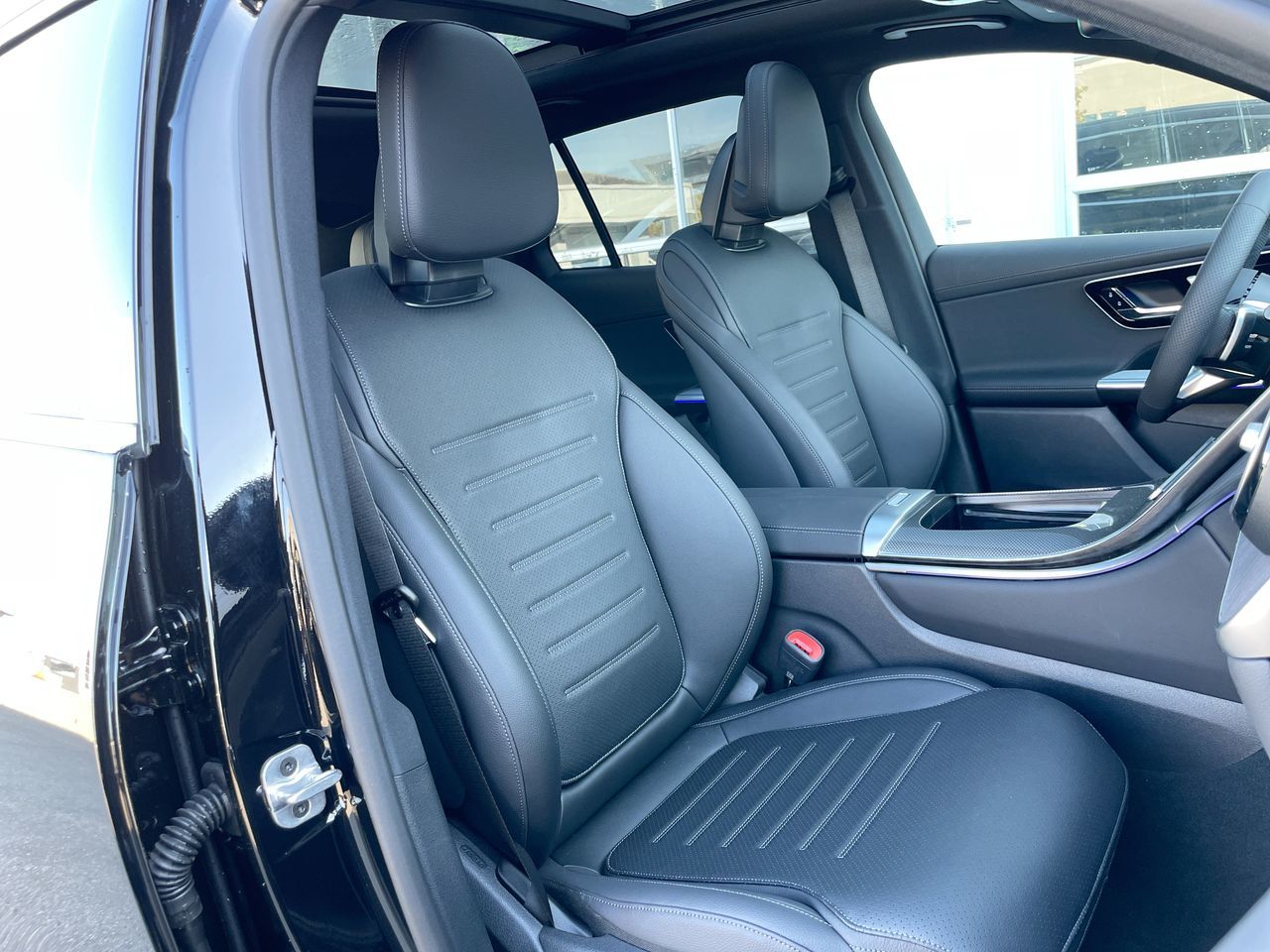 2026 Mercedes-Benz GLC