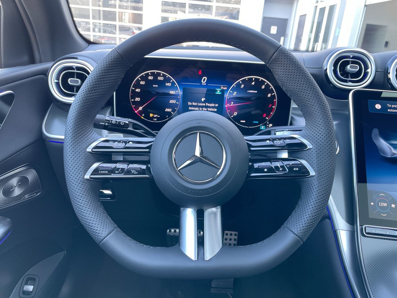 2026 Mercedes-Benz GLC