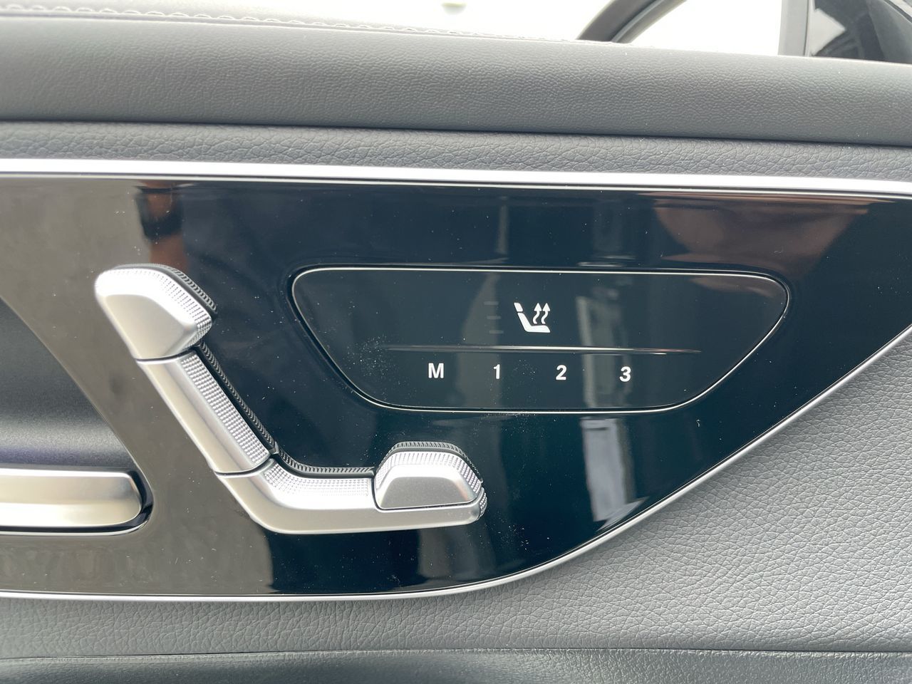 2026 Mercedes-Benz GLC