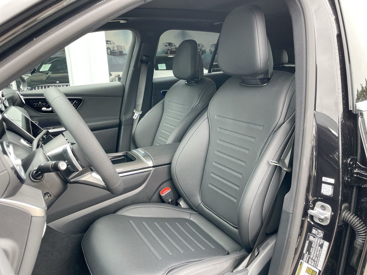 2026 Mercedes-Benz GLC