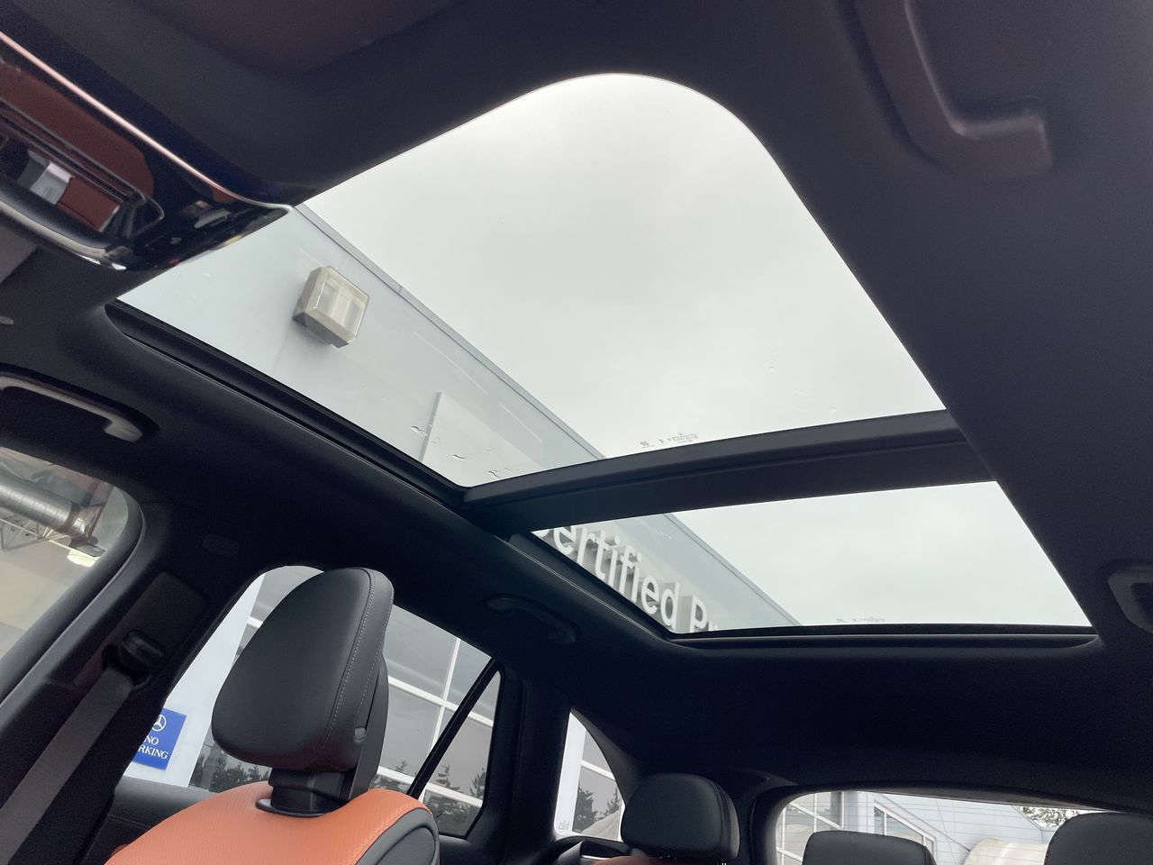 2026 Mercedes-Benz GLC