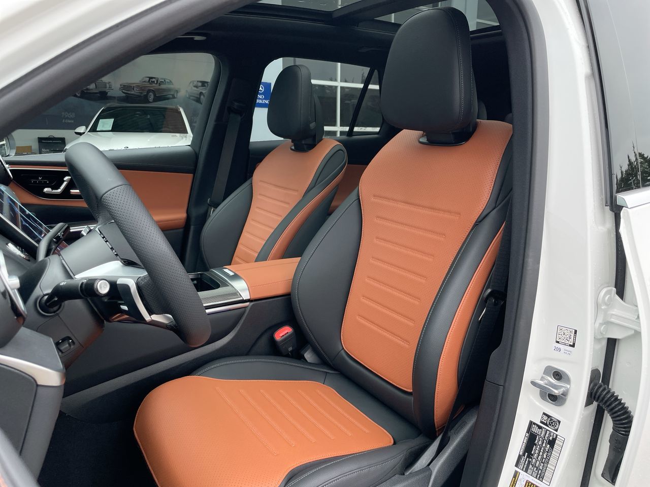 2026 Mercedes-Benz GLC