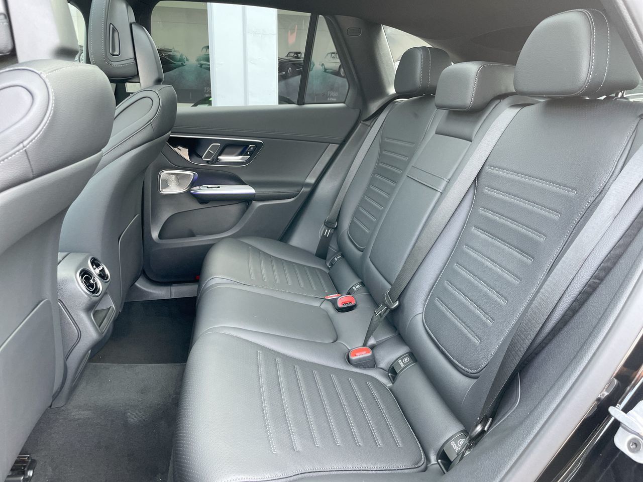 2026 Mercedes-Benz GLC