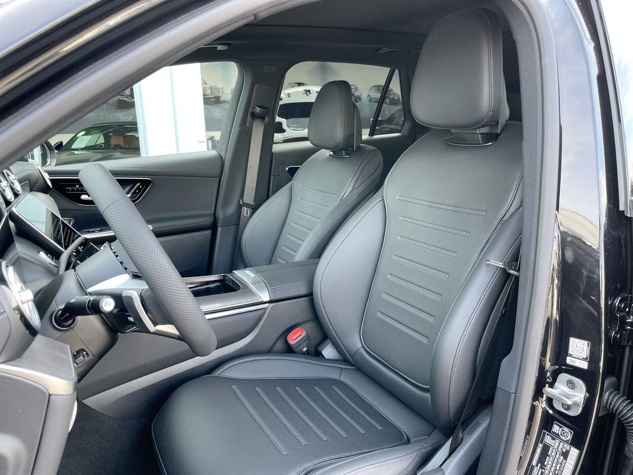 2026 Mercedes-Benz GLC