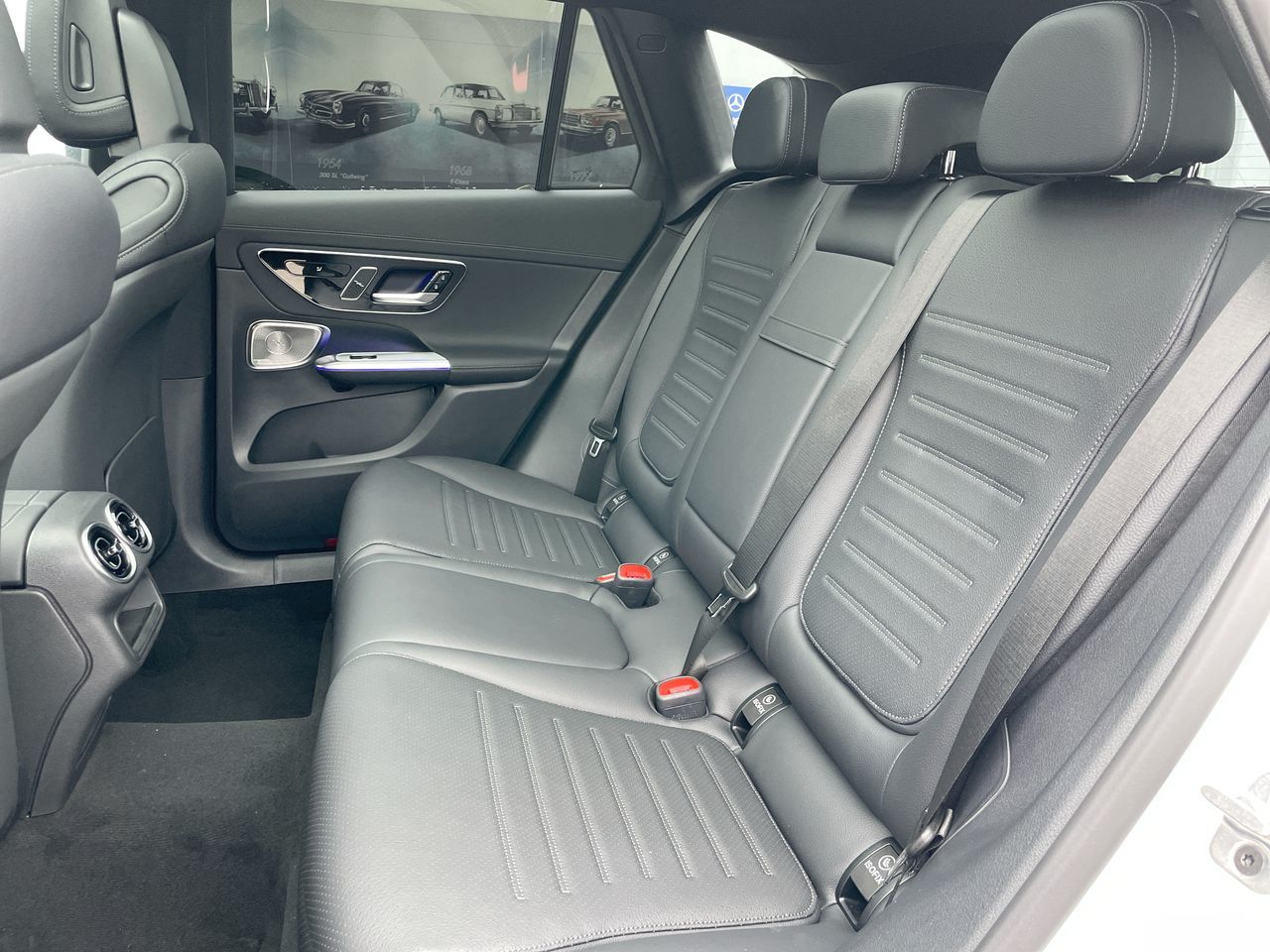 2026 Mercedes-Benz GLC