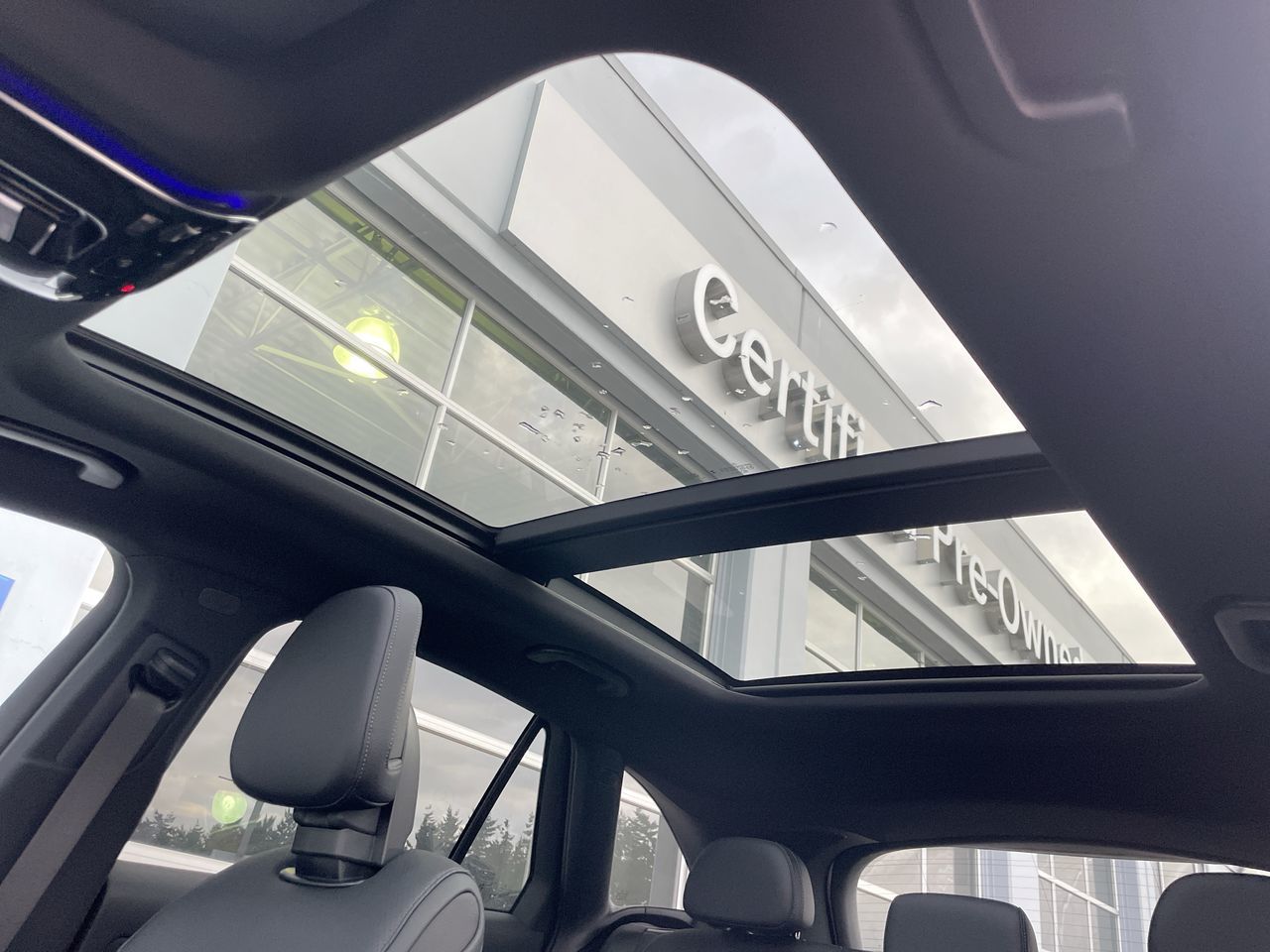 2026 Mercedes-Benz GLC