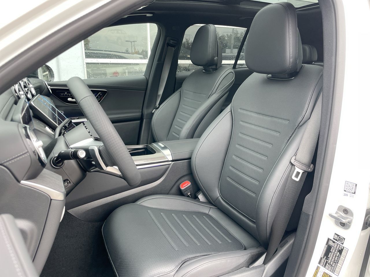 2026 Mercedes-Benz GLC