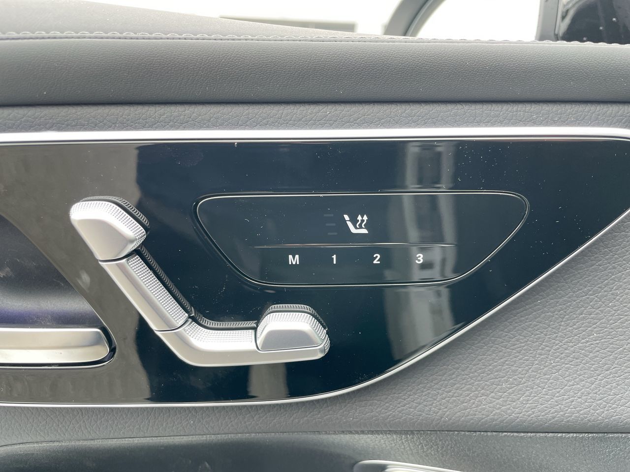 2026 Mercedes-Benz GLC