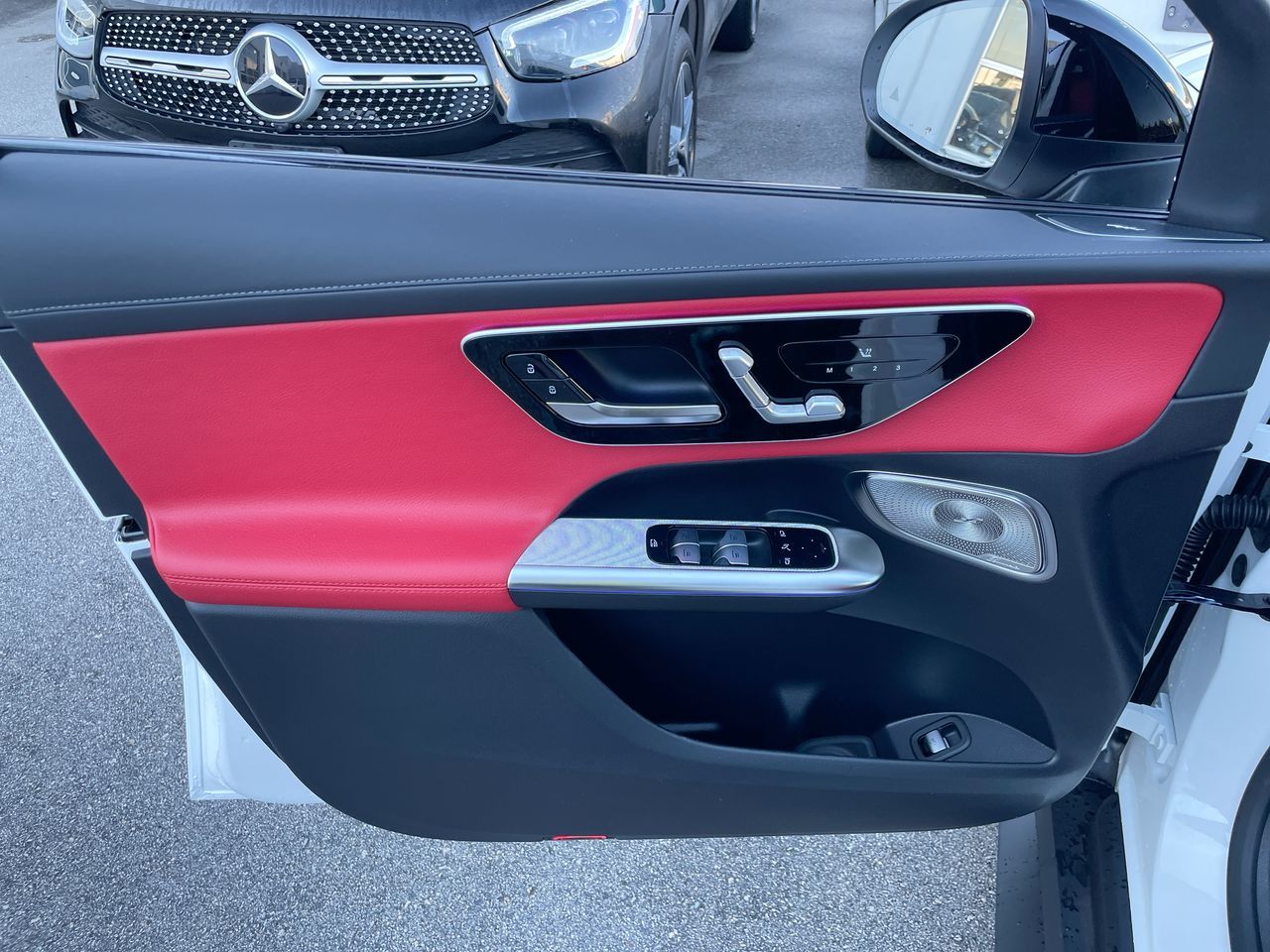 2026 Mercedes-Benz GLC