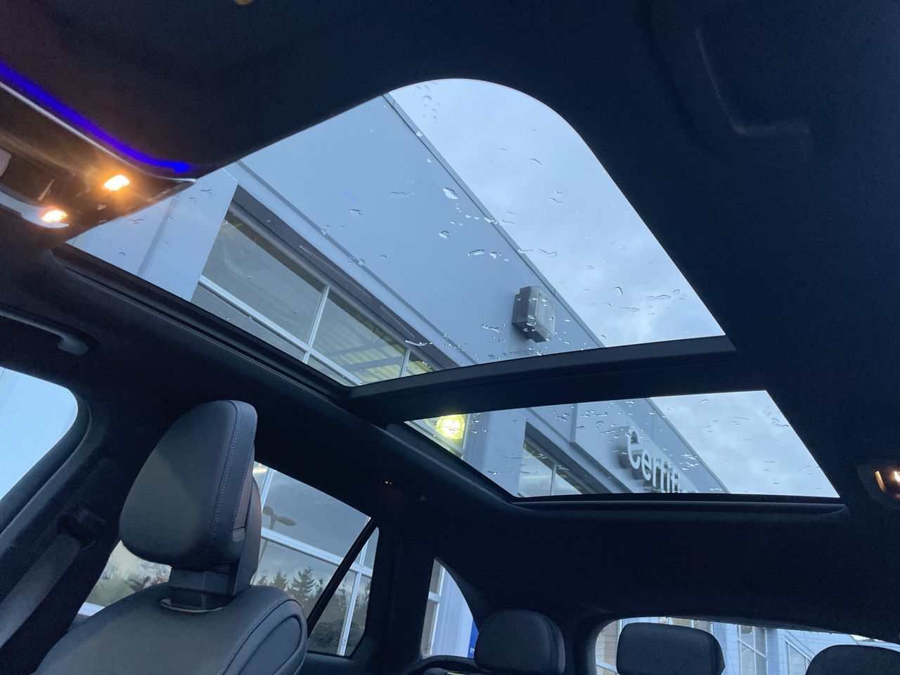 2026 Mercedes-Benz GLC