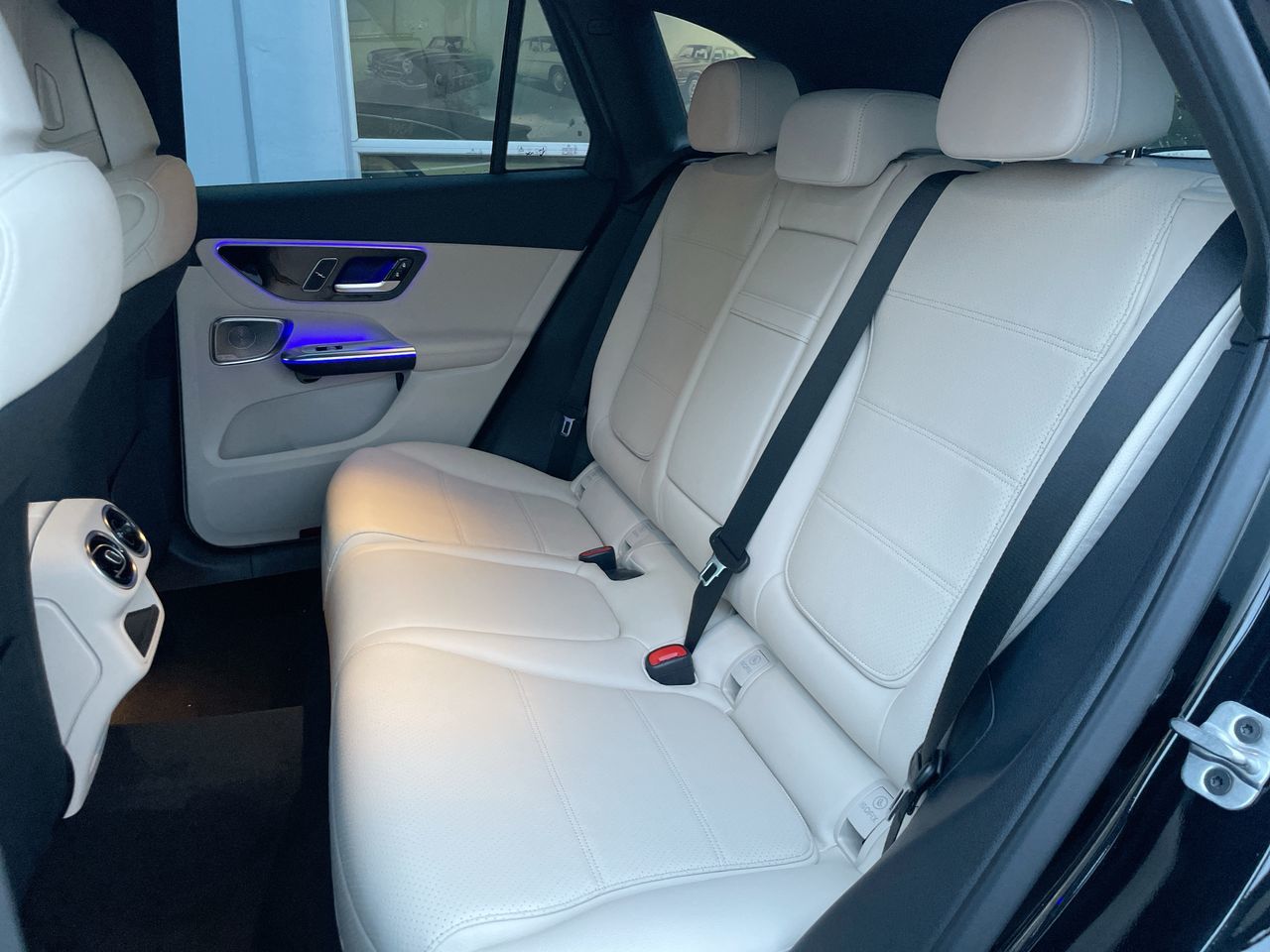 2026 Mercedes-Benz GLC