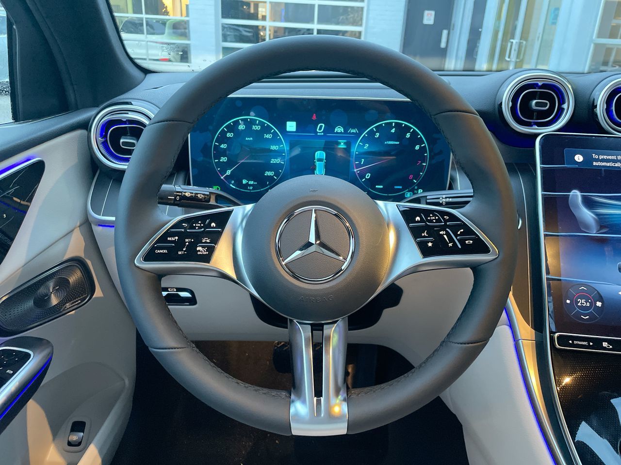 2026 Mercedes-Benz GLC