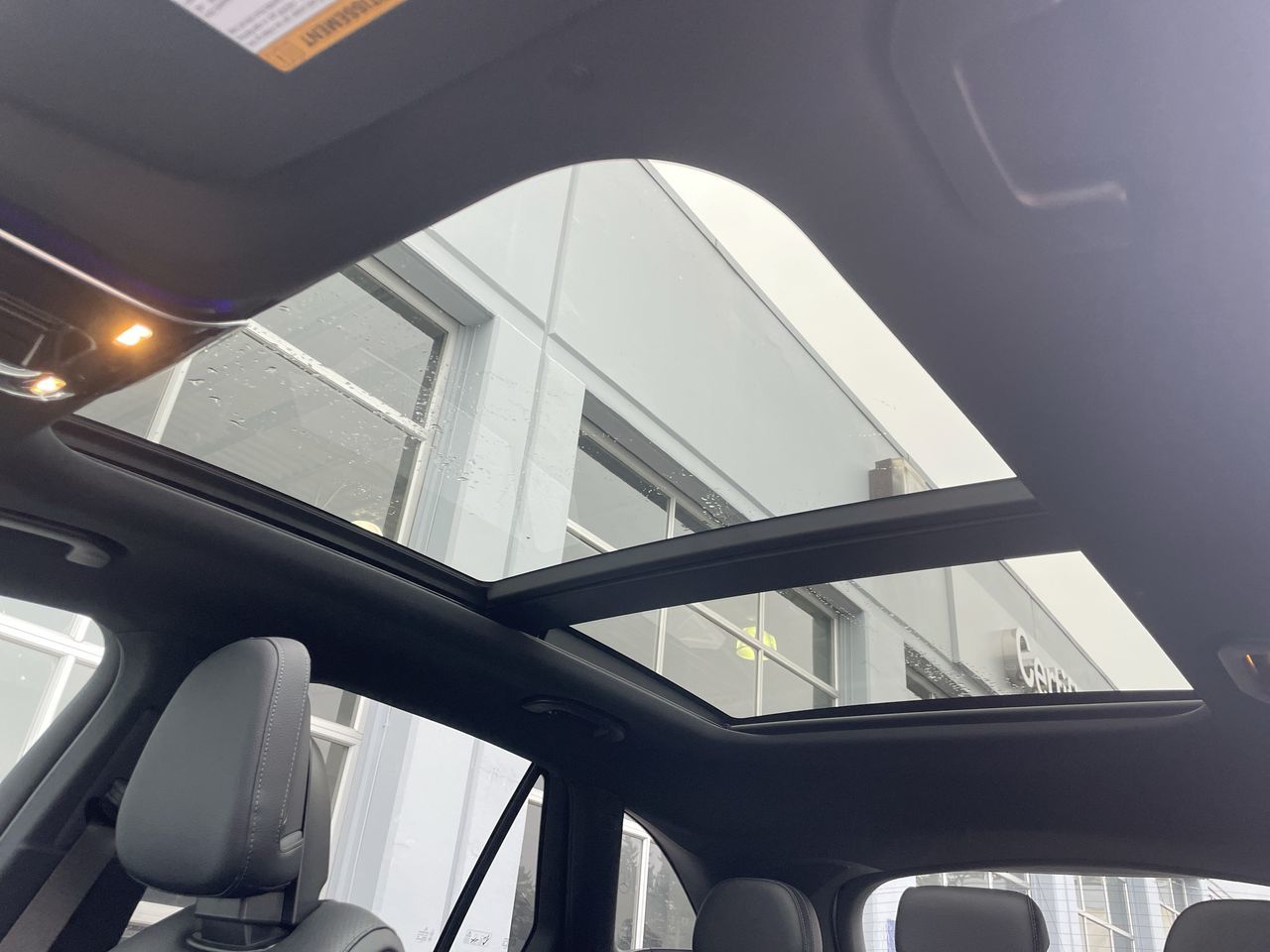 2026 Mercedes-Benz GLC