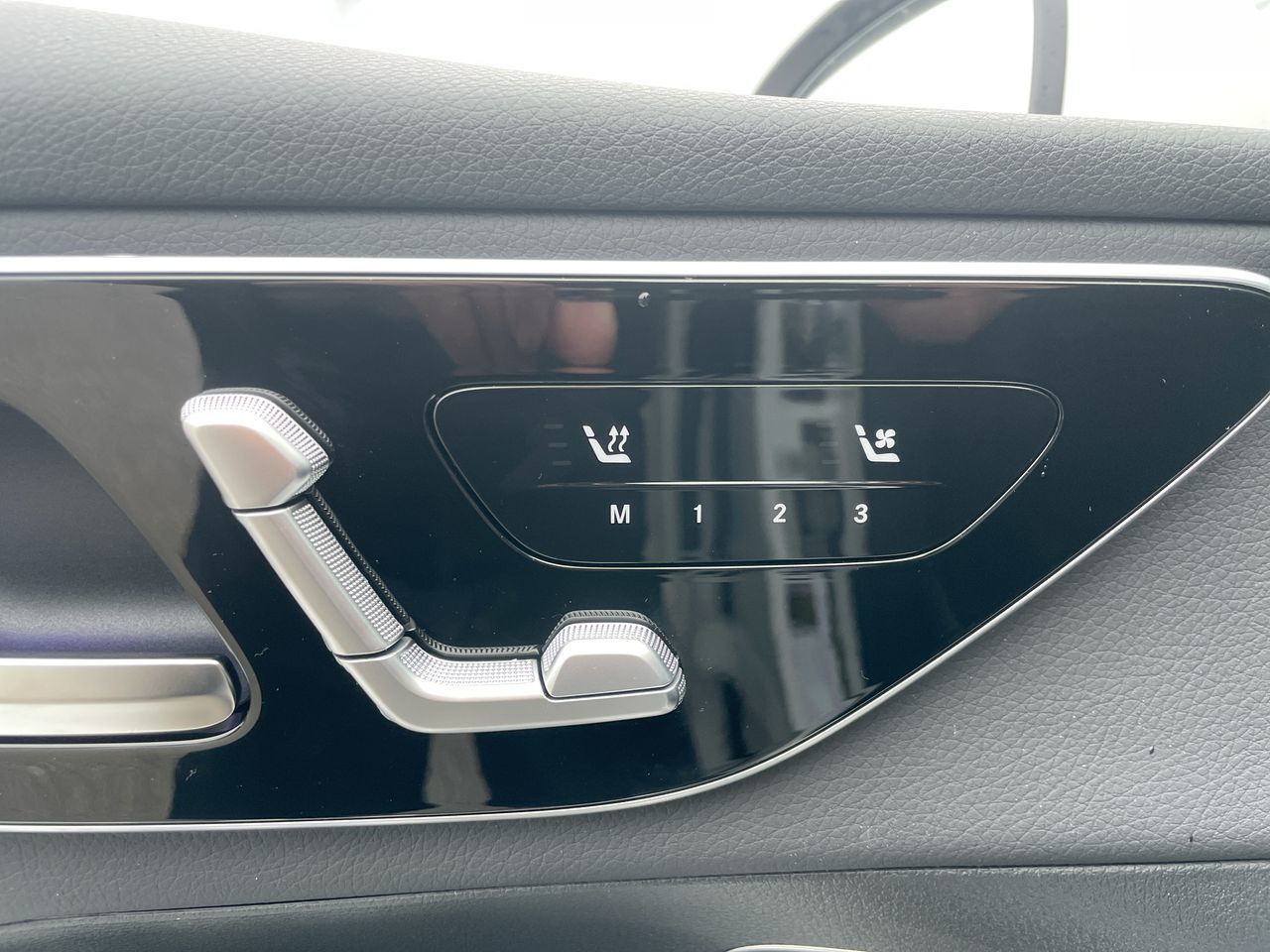 2026 Mercedes-Benz GLC