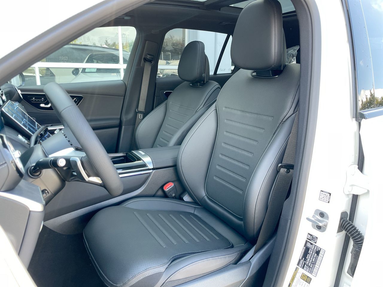 2026 Mercedes-Benz GLC