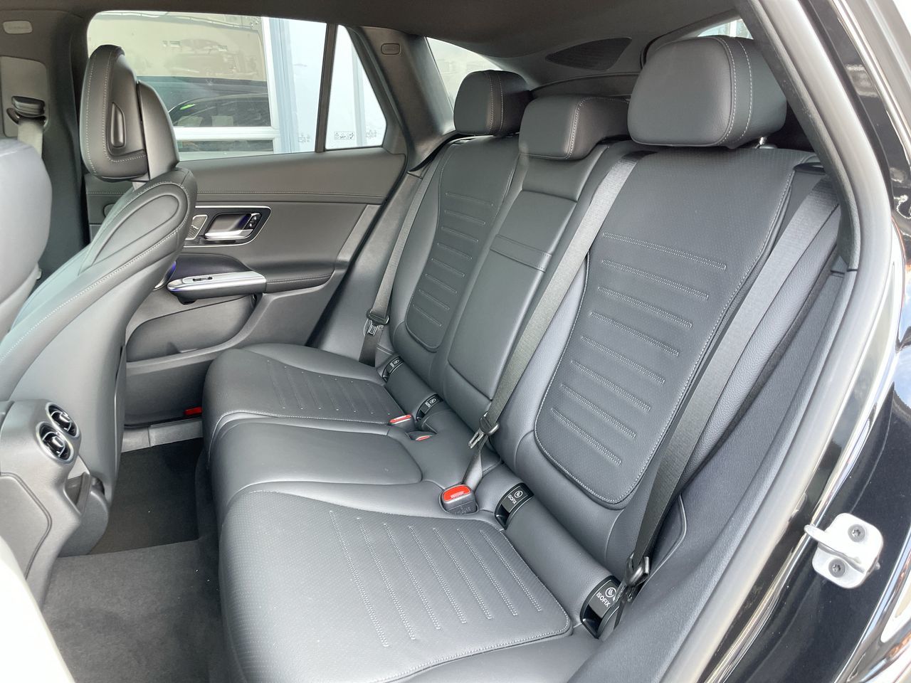 2026 Mercedes-Benz GLC