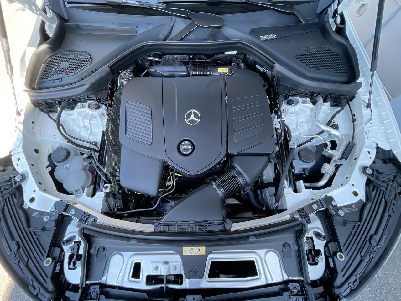 2027 Mercedes-Benz GLC