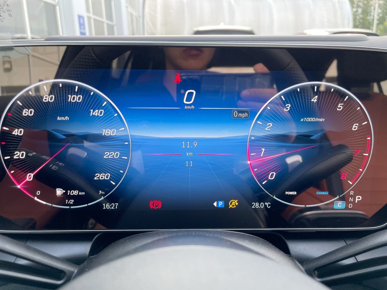 2027 Mercedes-Benz GLC