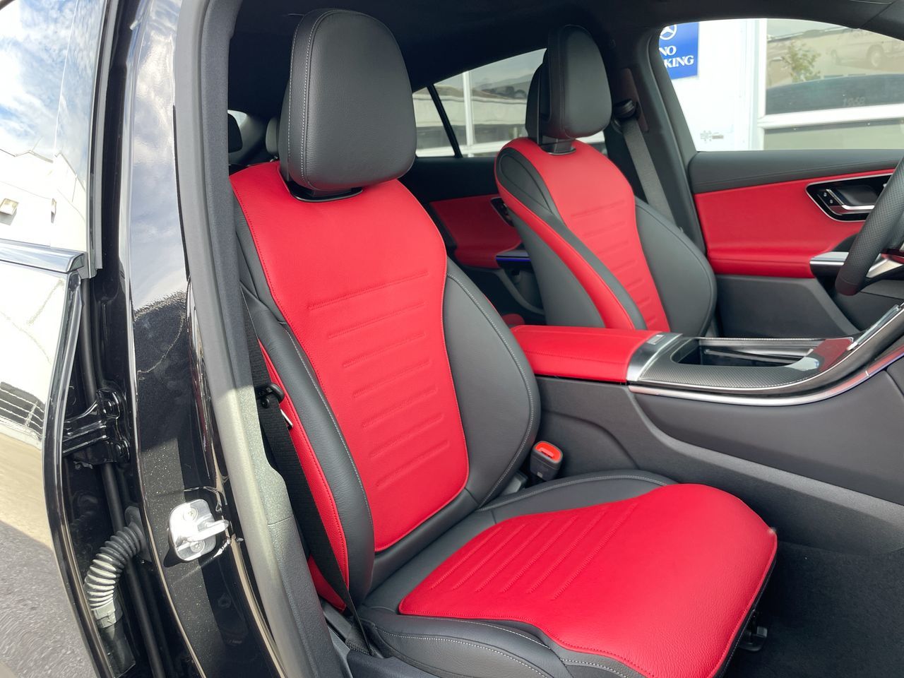 2027 Mercedes-Benz GLC