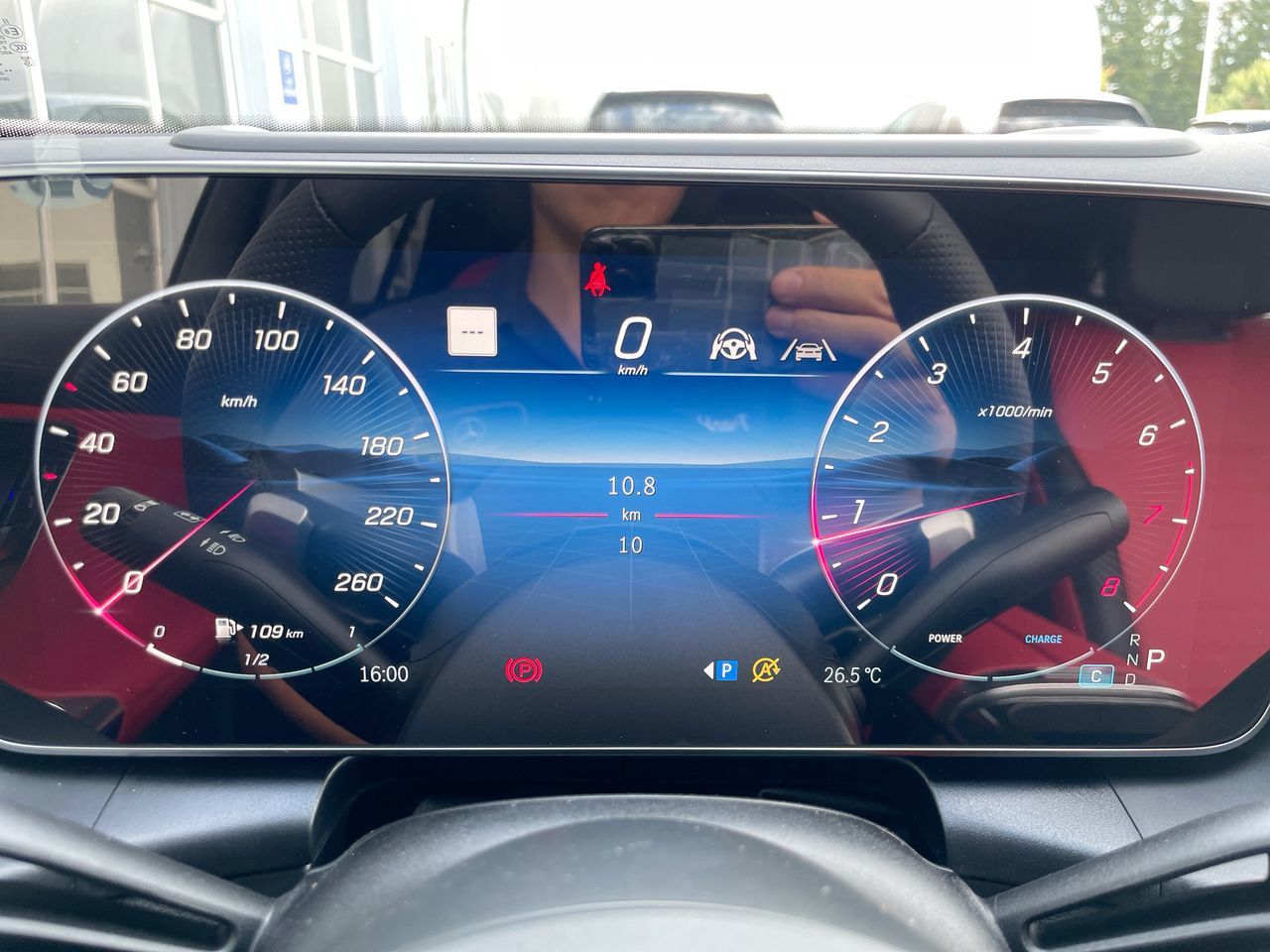 2027 Mercedes-Benz GLC