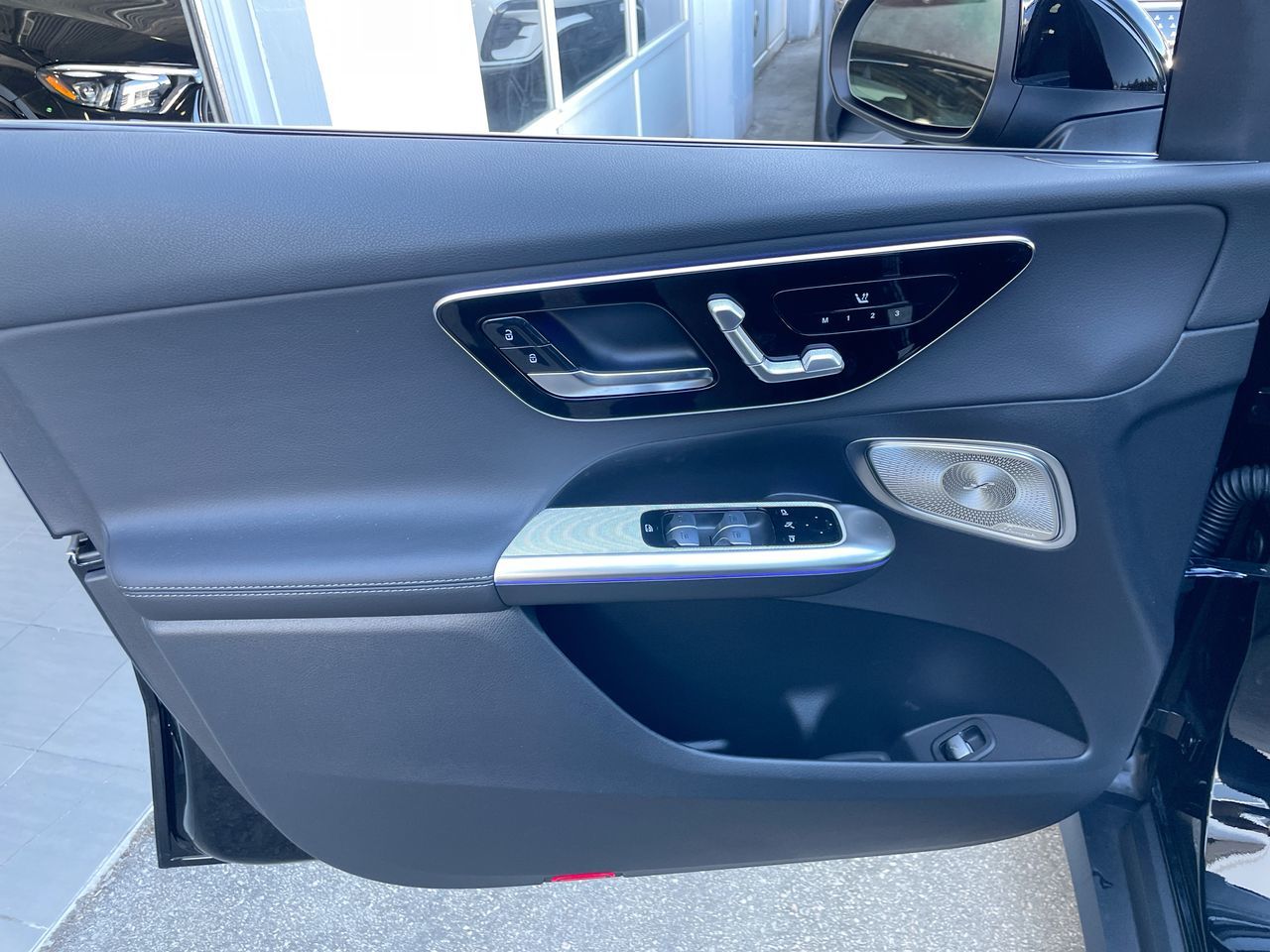 2027 Mercedes-Benz GLC