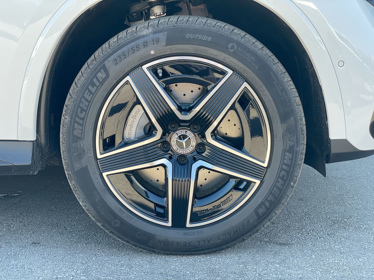 2027 Mercedes-Benz GLC
