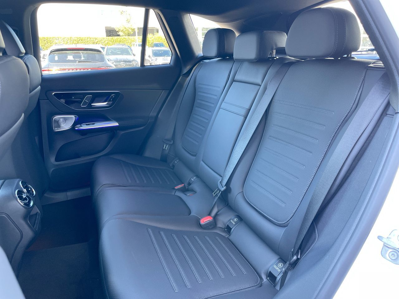 2027 Mercedes-Benz GLC