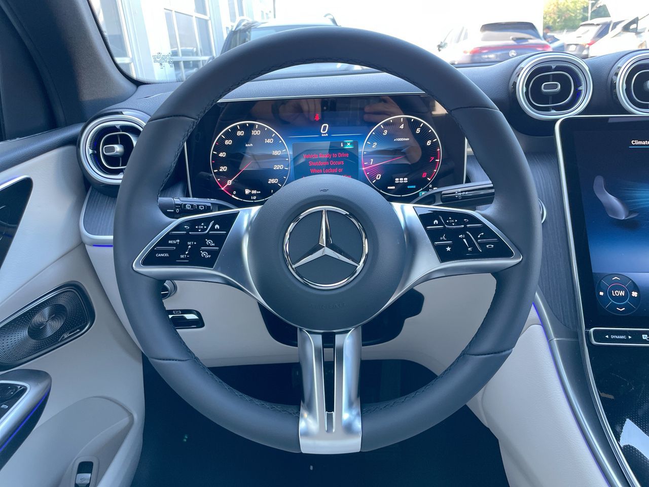 2027 Mercedes-Benz GLC