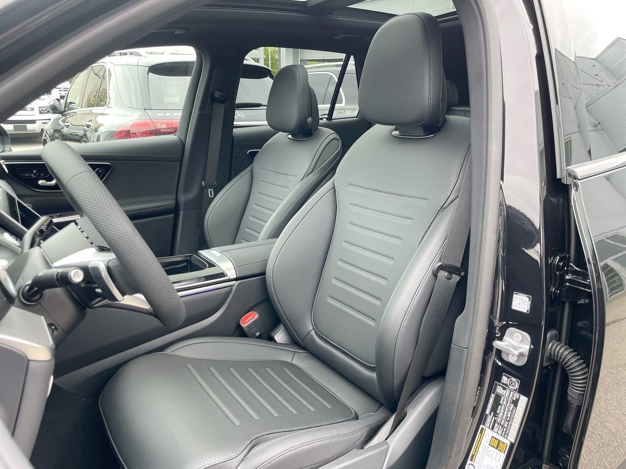 2027 Mercedes-Benz GLC