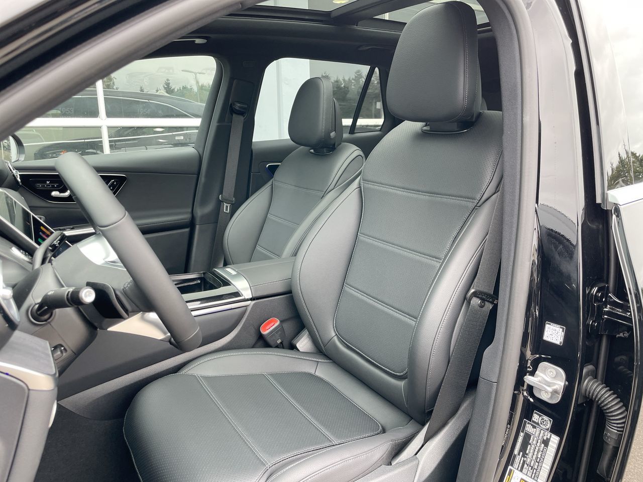 2027 Mercedes-Benz GLC