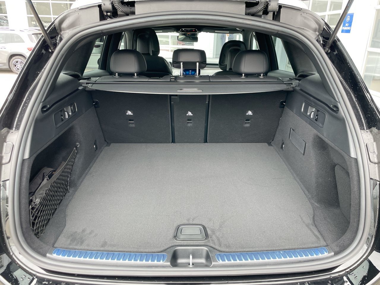 2027 Mercedes-Benz GLC