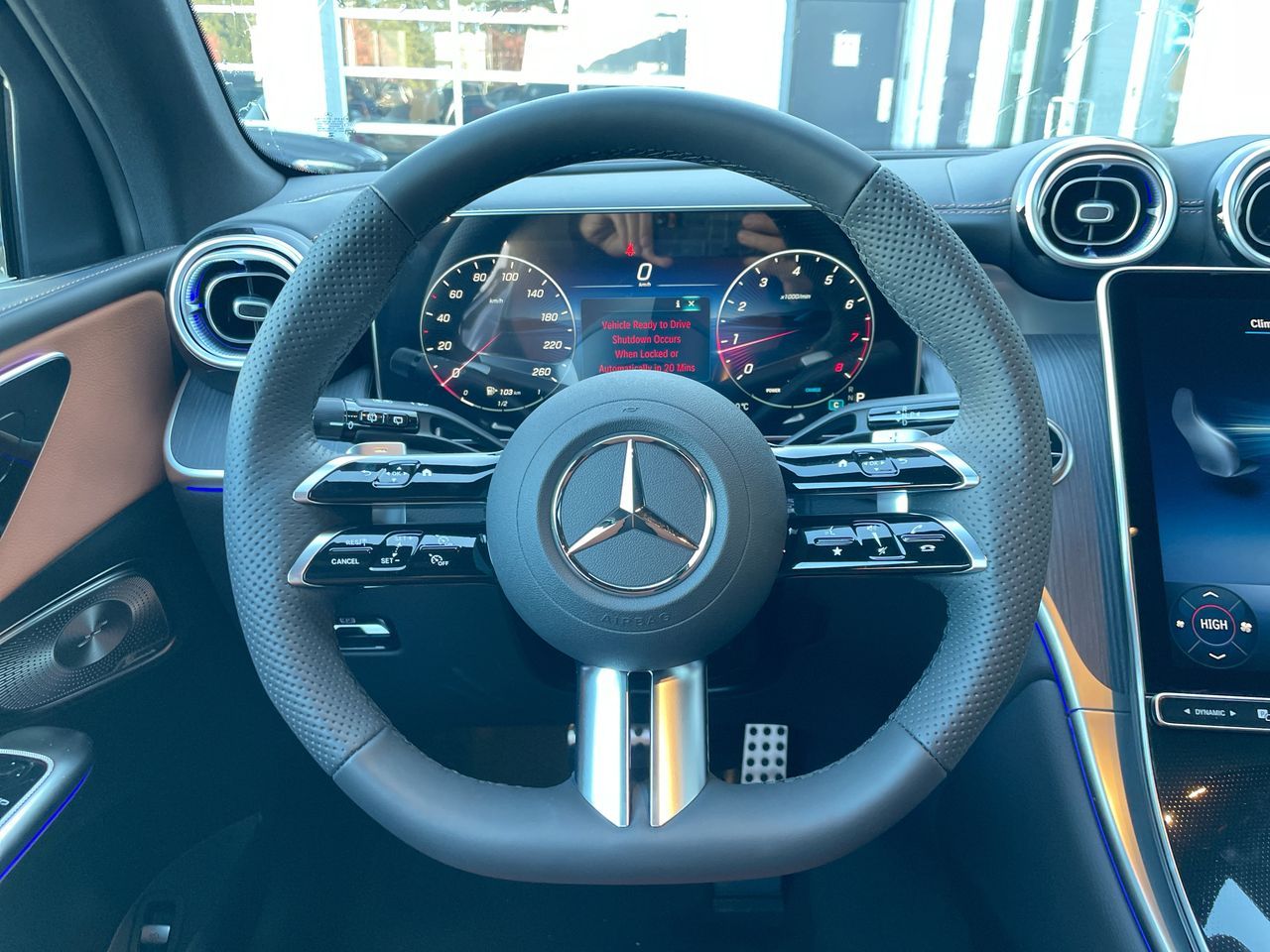2027 Mercedes-Benz GLC