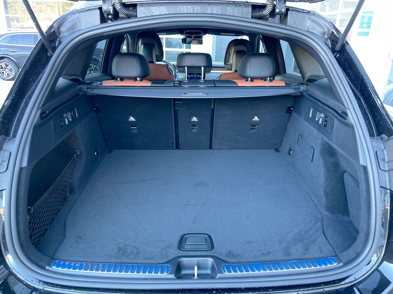 2027 Mercedes-Benz GLC