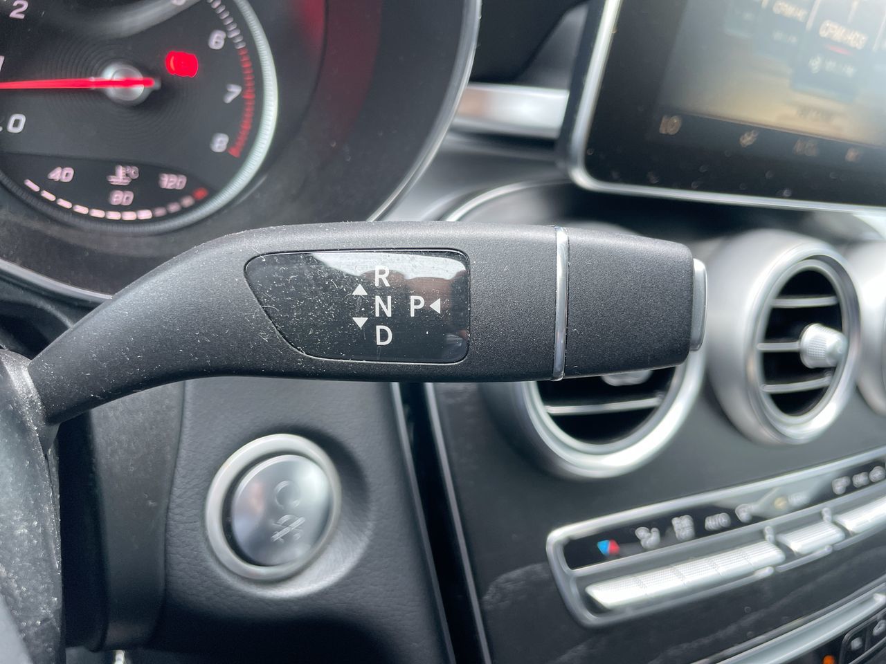 2019  GLC300