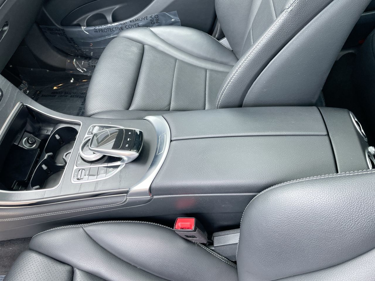 2019  GLC300
