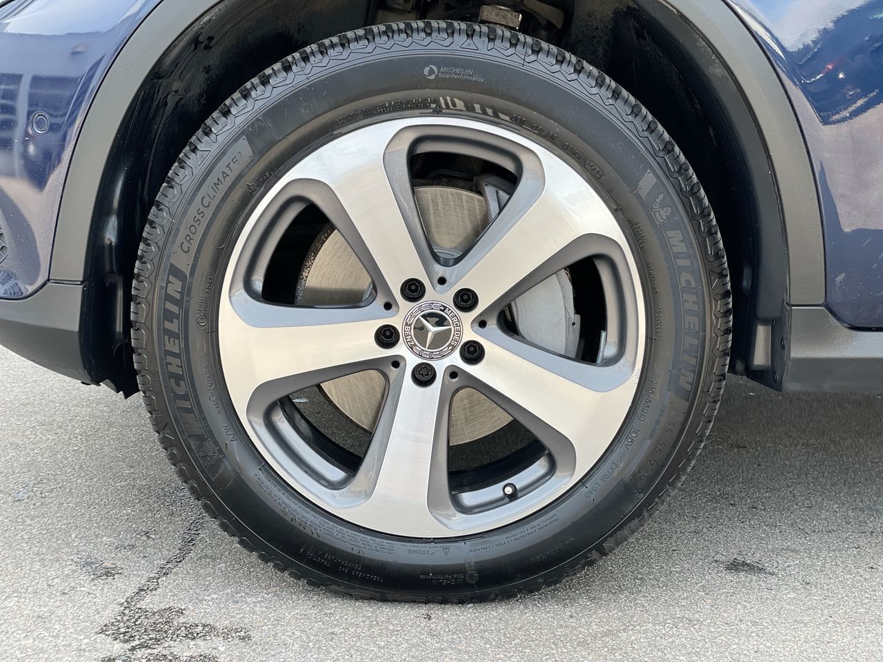 2019  GLC300
